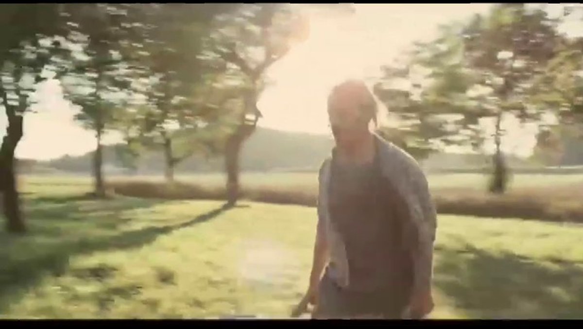 000163489.mp4 000163489.mp4