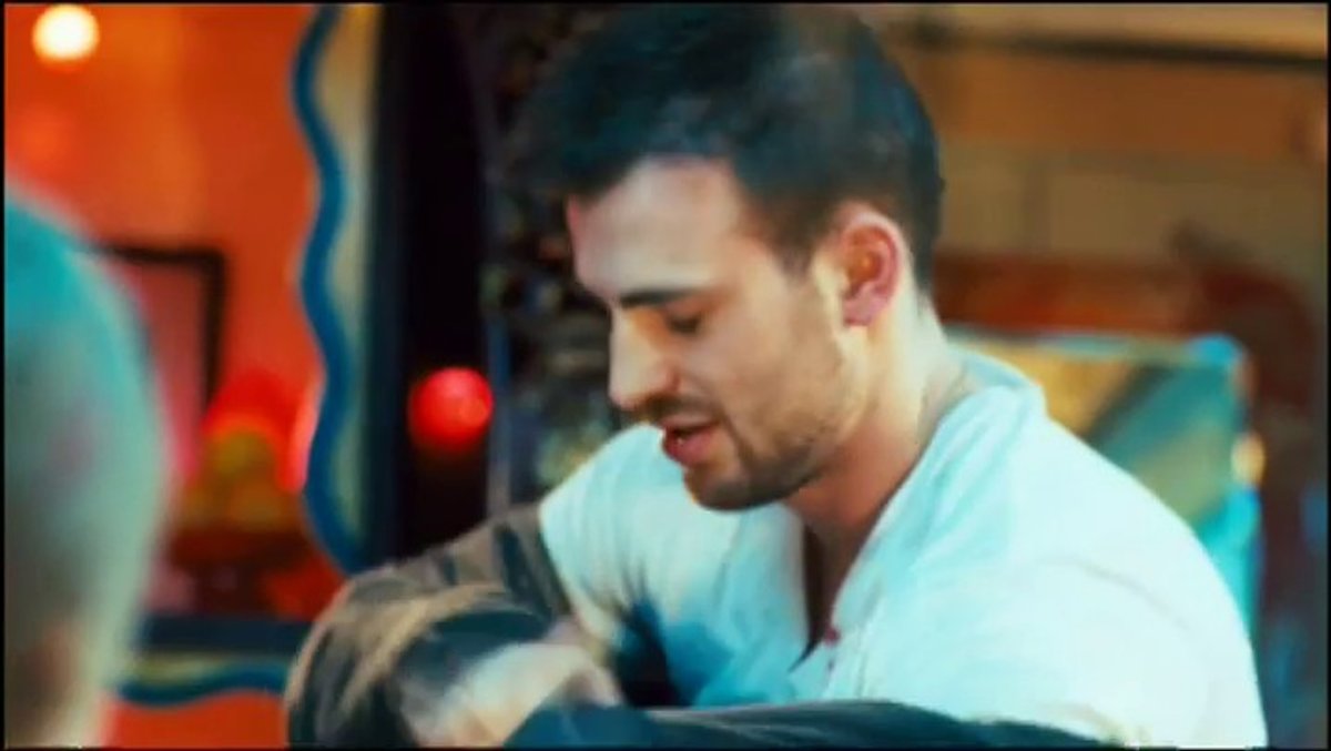 000193920.mp4 000193920.mp4