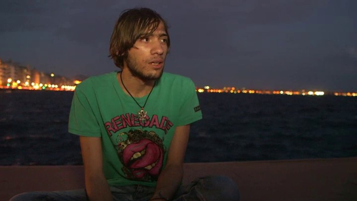 000710599.mp4 000710599.mp4