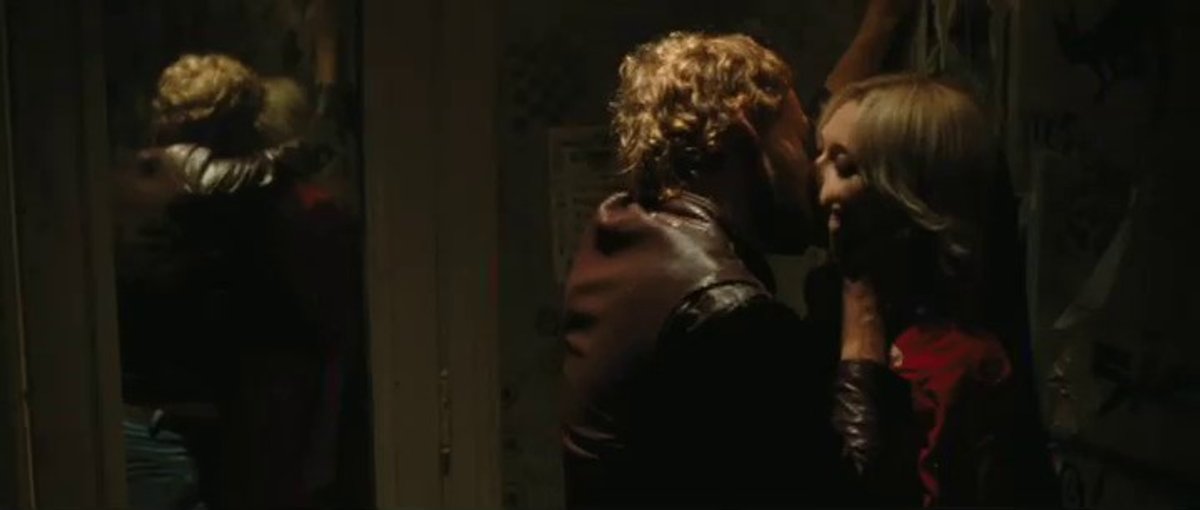 000281694.mp4 000281694.mp4