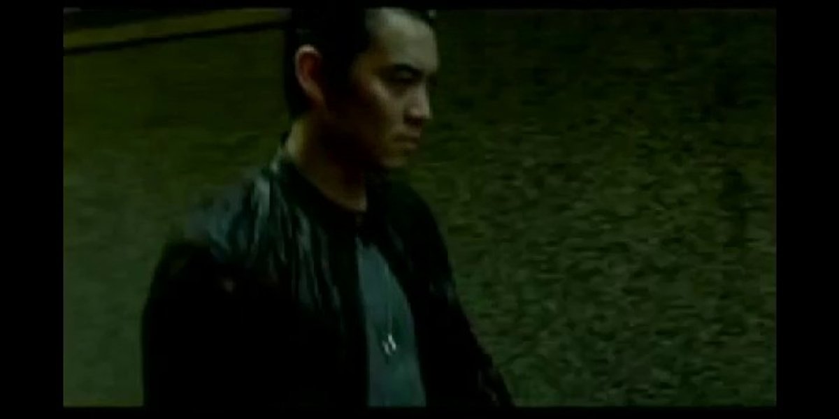 000330636.mp4 000330636.mp4