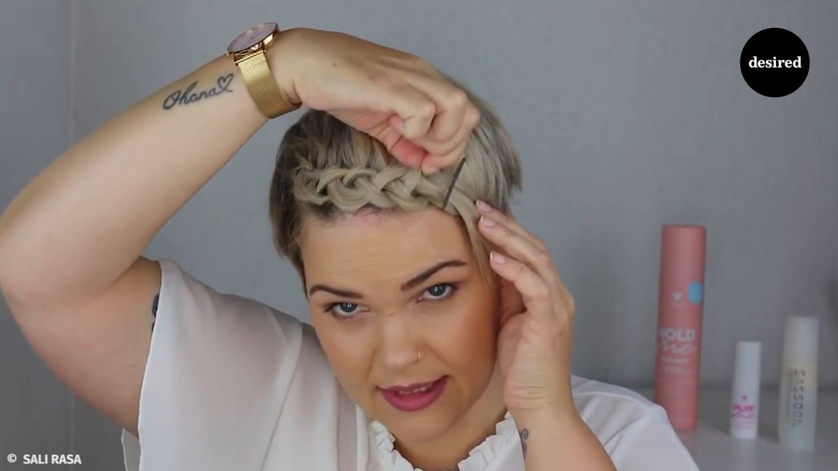 Kurze Haare flechten leicht gemacht