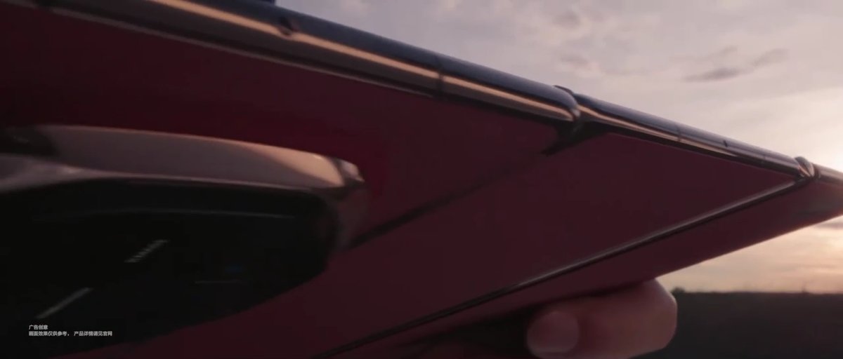 Huawei Mate XT: Neues Falt-Handy mit drei Displays