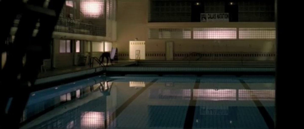 000231990.mp4 000231990.mp4