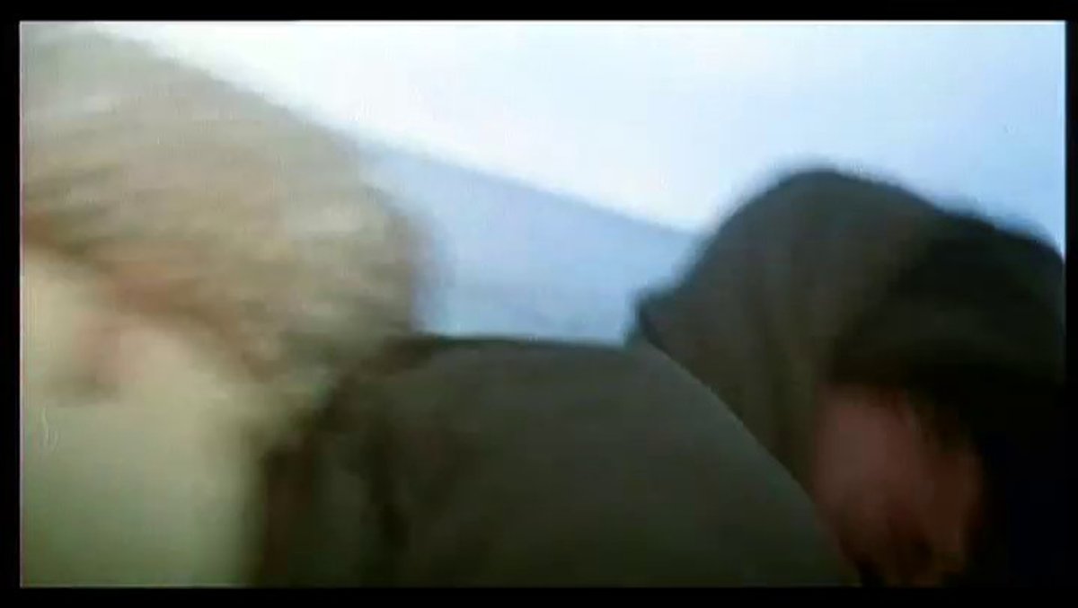 000160588.mp4 000160588.mp4