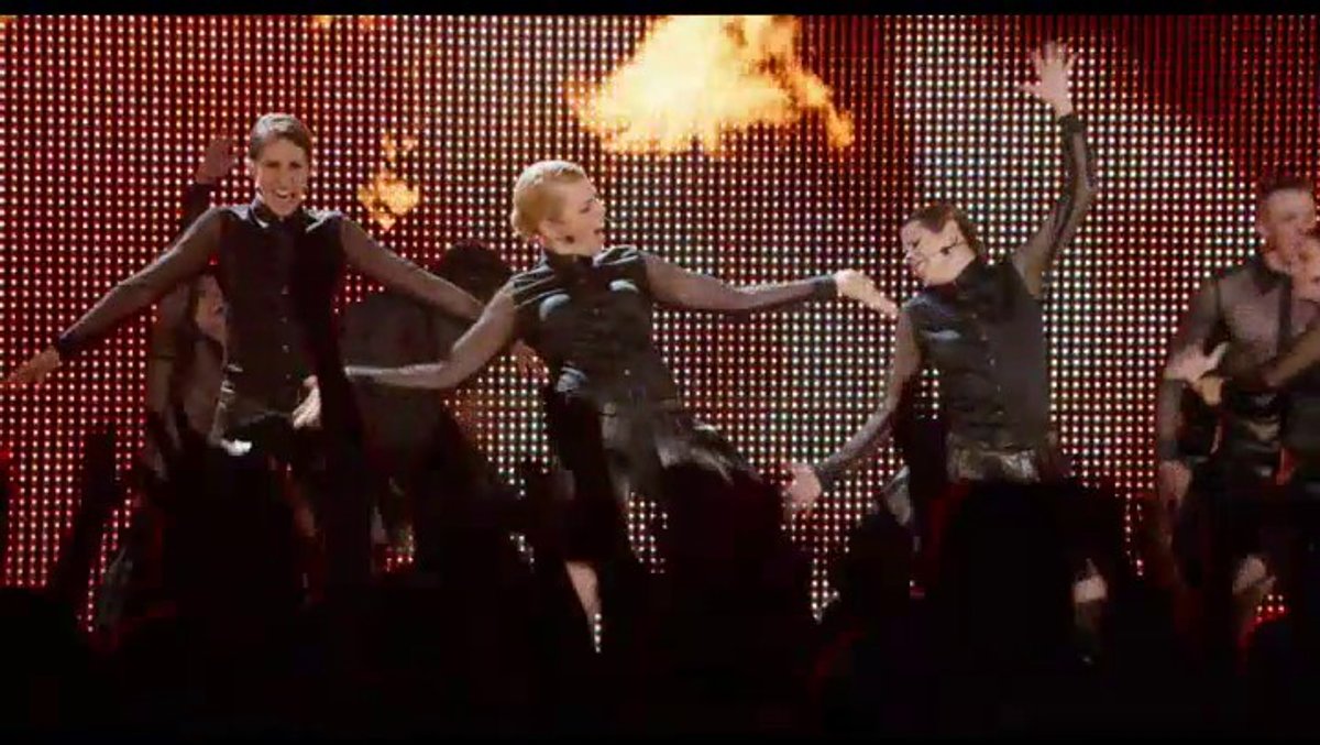 000718523.mp4 000718523.mp4