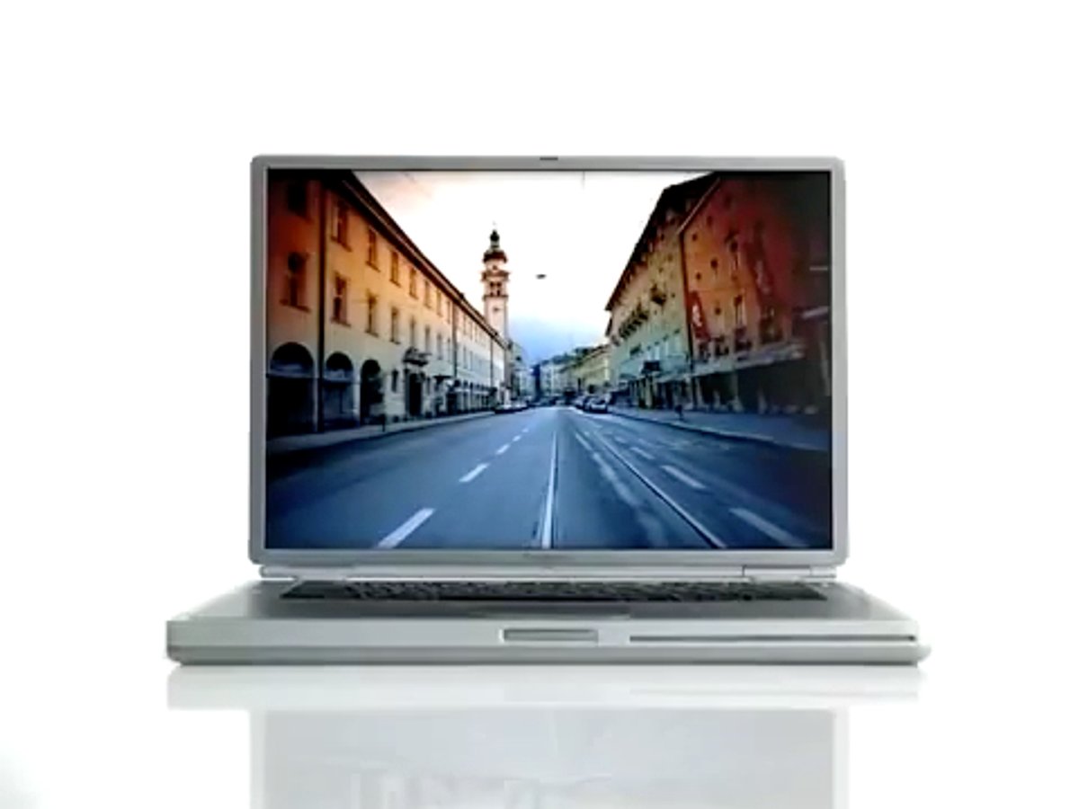 Werbespot zum Apple PowerBook G4 (2001) Werbespot zum Apple PowerBook G4 (2001)