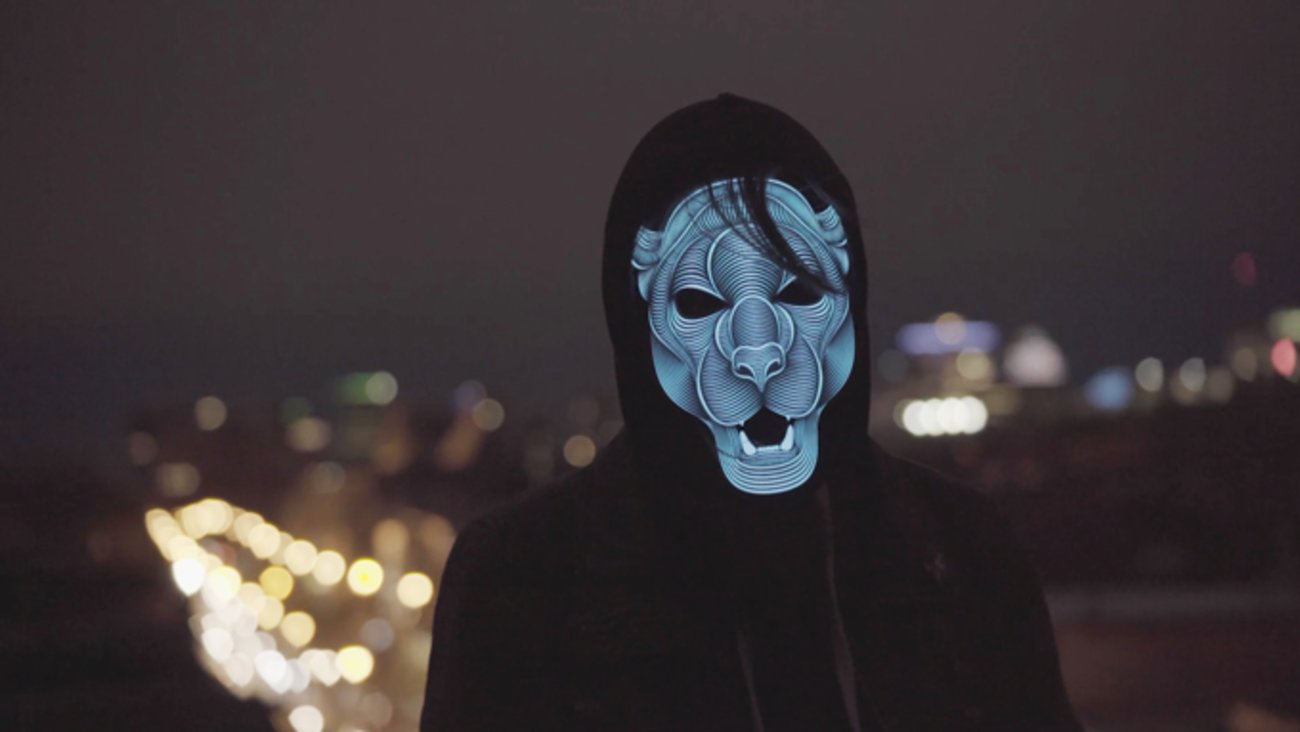 The Sound Reactive LED Mask (Kickstarter)