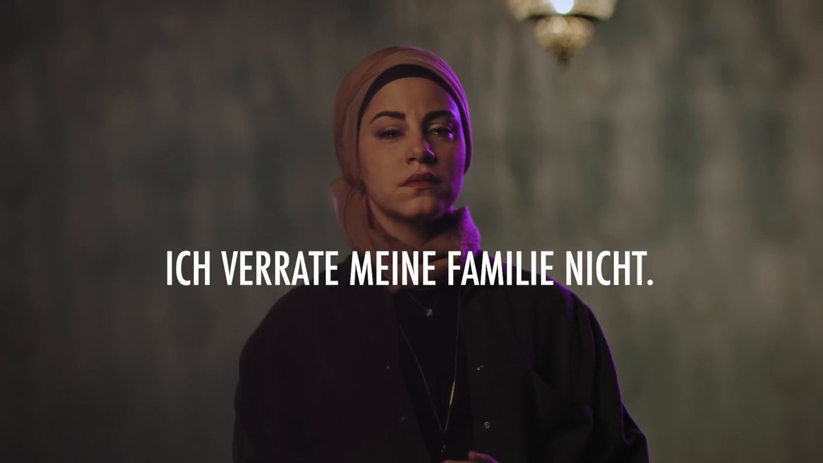 4 Blocks Staffel 2 Amara 4 Blocks Staffel 2 Amara