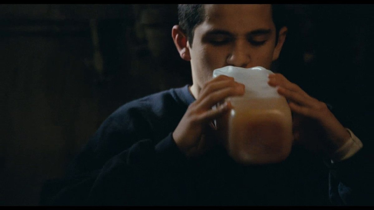 000337984.mp4 000337984.mp4