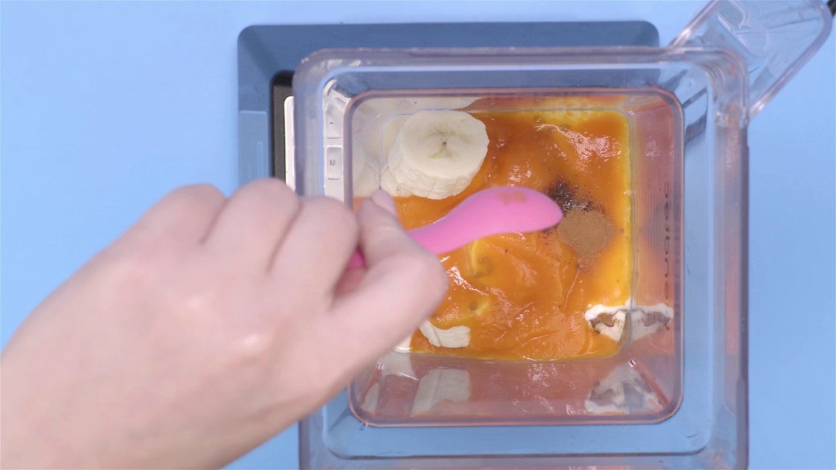 Baby-Rezept&#x3A;&#x20;Bananen-K&#x00FC;rbis&#x20;Smoothie&#x20;-&#x20;Video&#x20;&#x28;nicht&#x20;Ooyala&#x29;