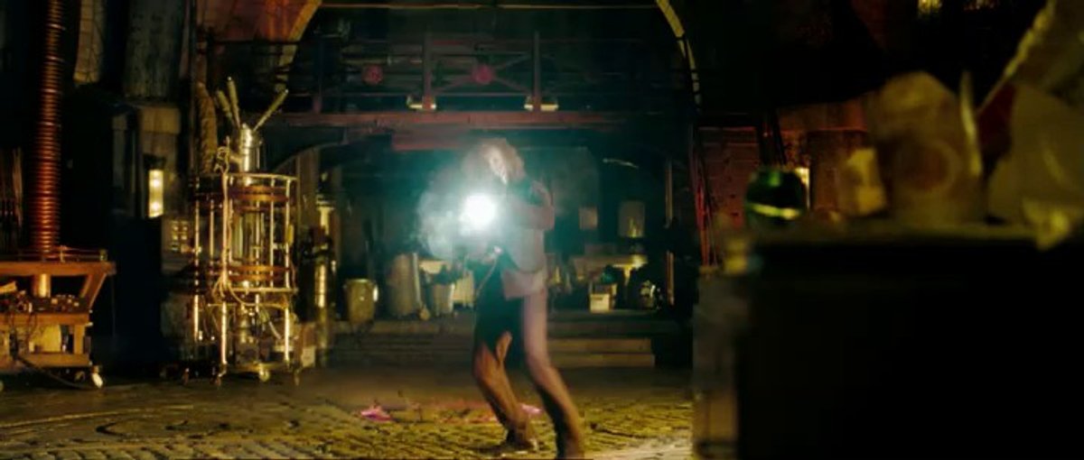 000245838.mp4 000245838.mp4