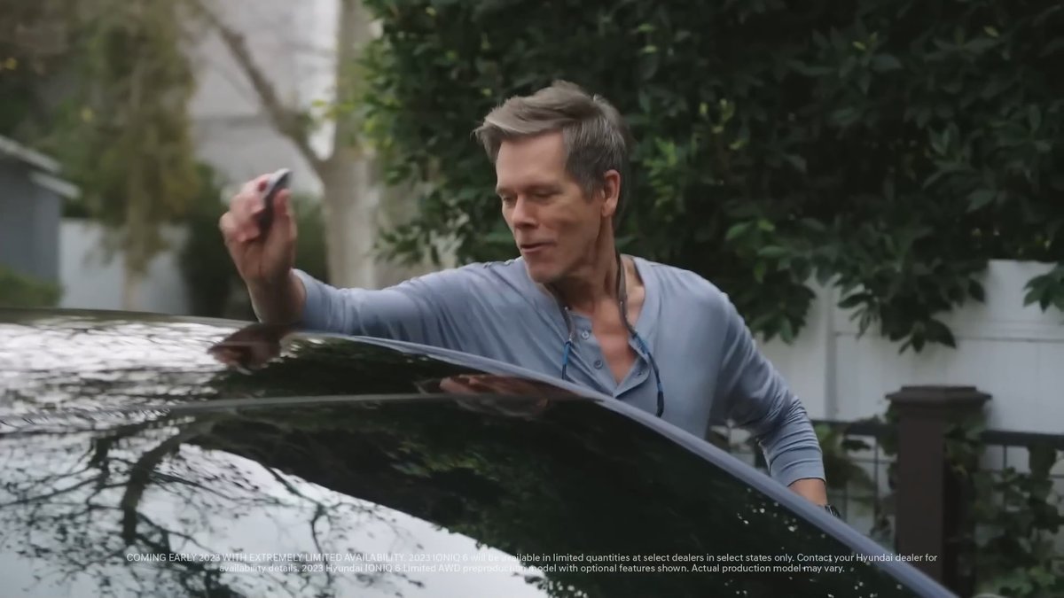 Ioniq 6: Hyundai holt sich Dad-Verstärkung von Kevin Bacon Ioniq 6: Hyundai holt sich Dad-Verstärkung von Kevin Bacon