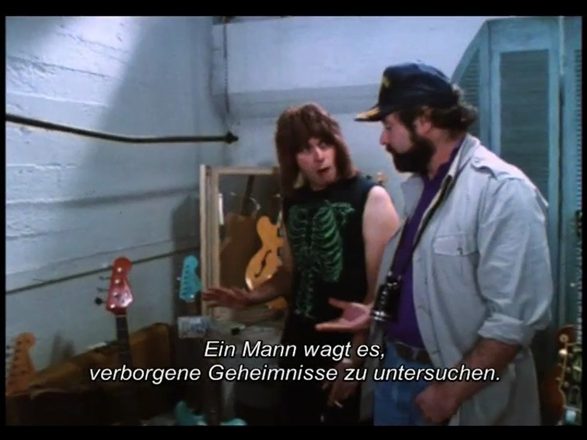 000240585.mp4 000240585.mp4