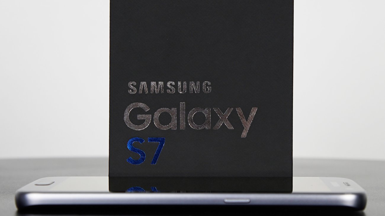 Samsung Galaxy S7 im Unboxing