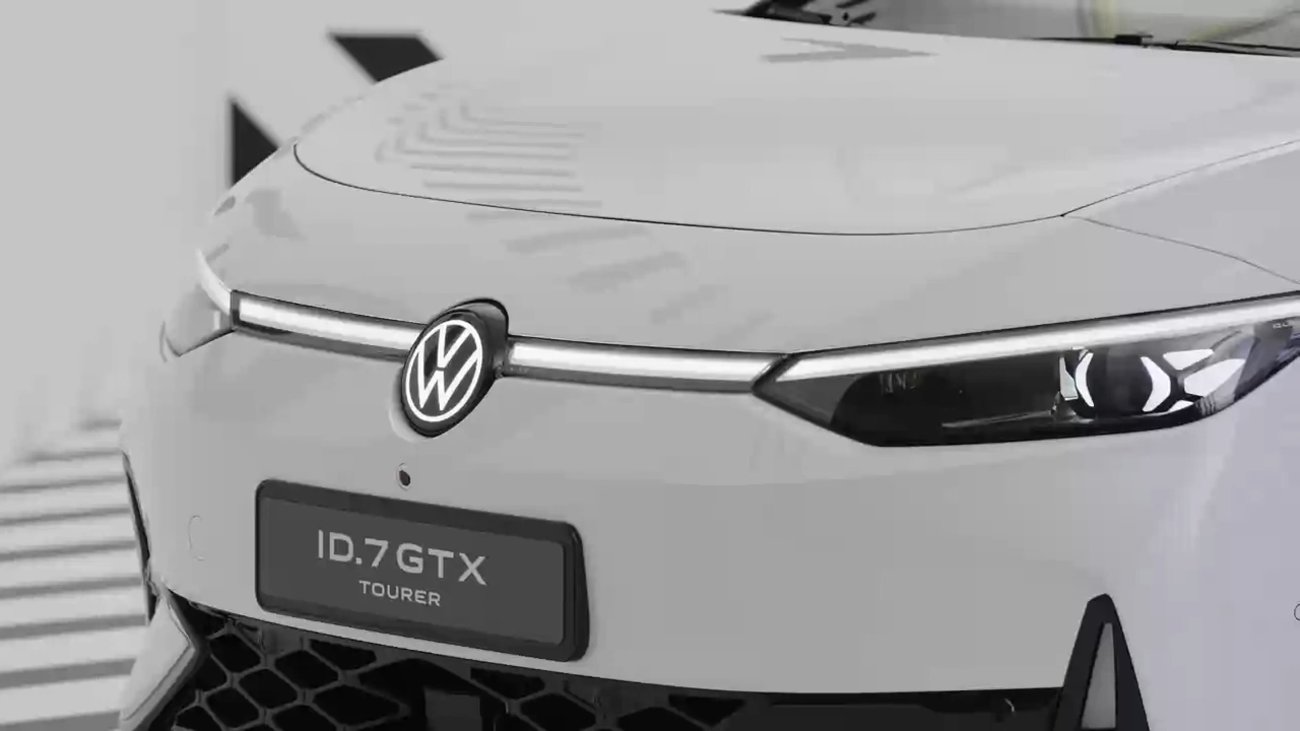 Volkswagen stellt den elektrischen ID.7 GTX Tourer vor