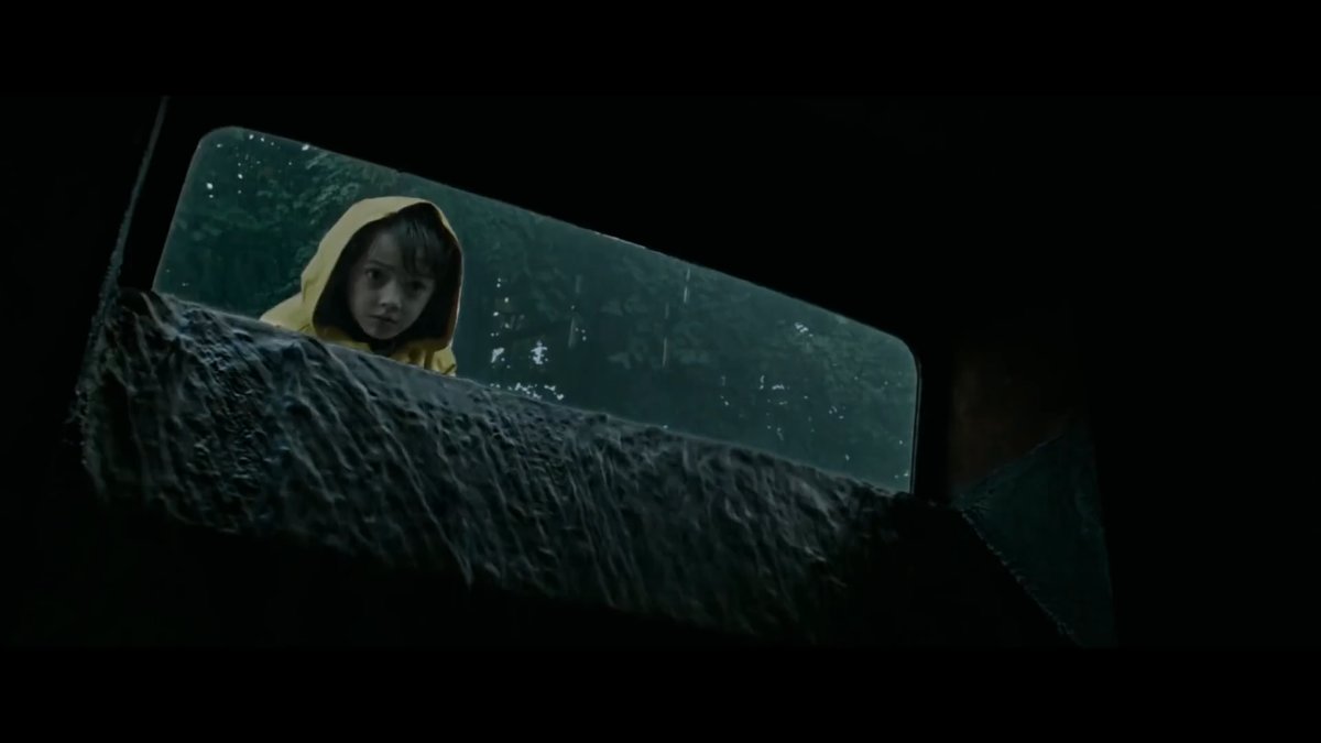 ES: Trailer ES: Trailer