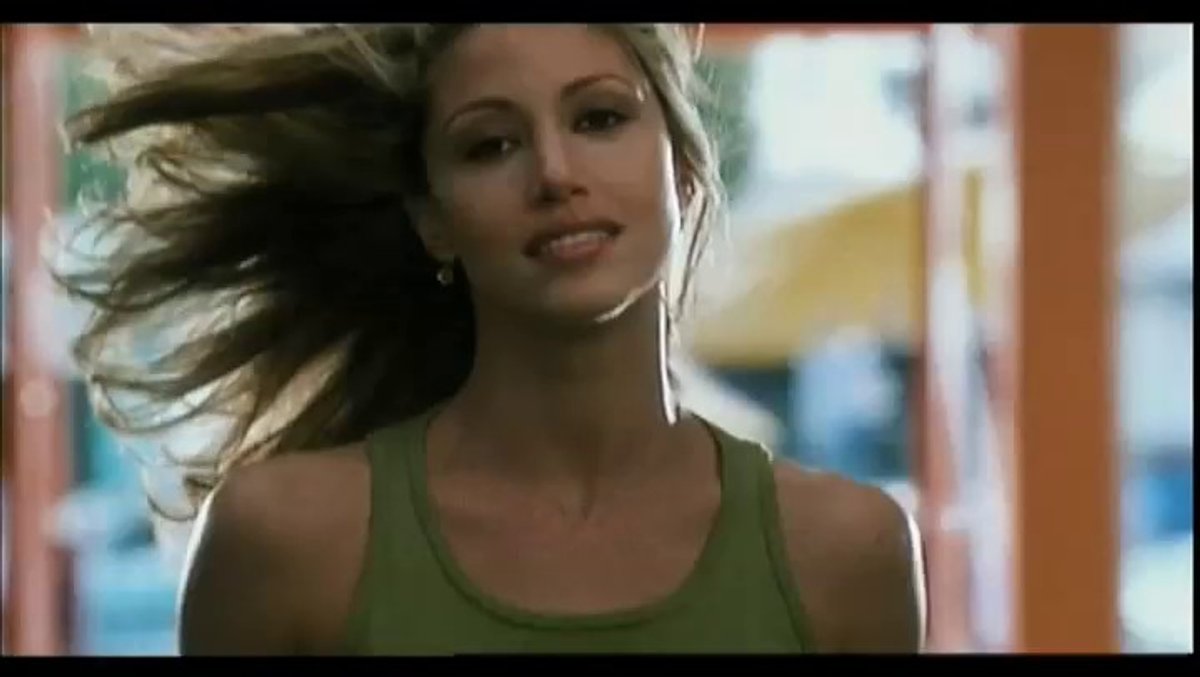 000202660.mp4 000202660.mp4