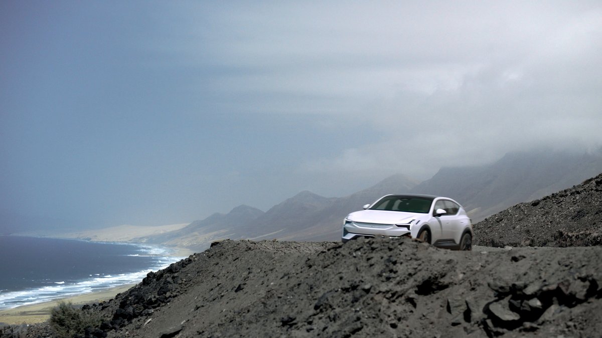 Polestar zeigt das neue E-SUV in Fahrt