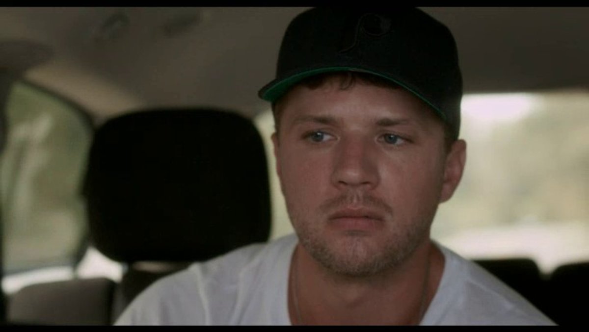 000694043.mp4 000694043.mp4