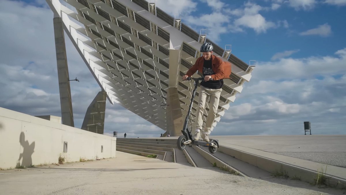 Navee ST3 Pro: Luxus-E-Scooter vorgestellt Navee ST3 Pro: Luxus-E-Scooter vorgestellt