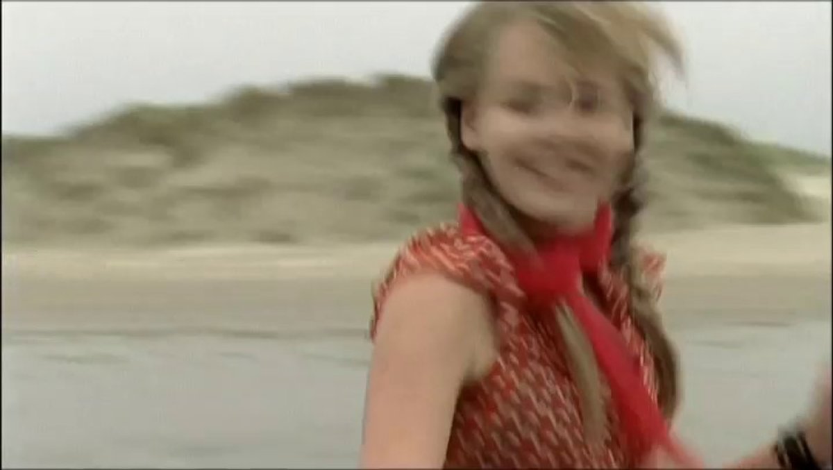 000161132.mp4 000161132.mp4